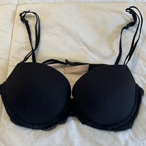 Pink Victoria’s Secret black push-up bra 34C.